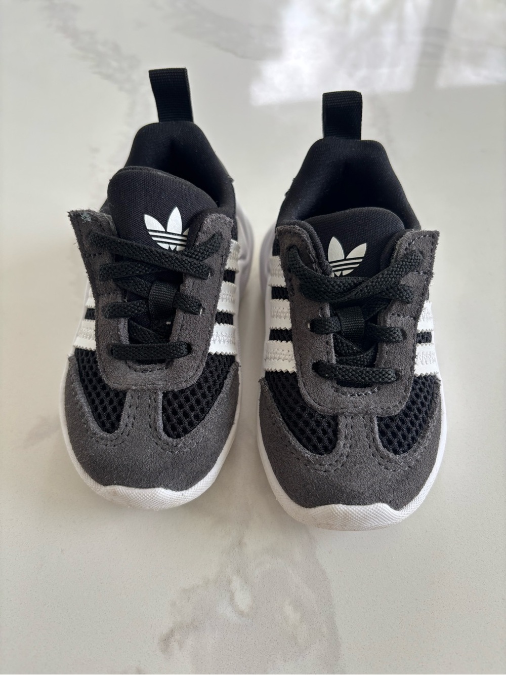 adidas Kids Gray & White Sneakers with Black Accents